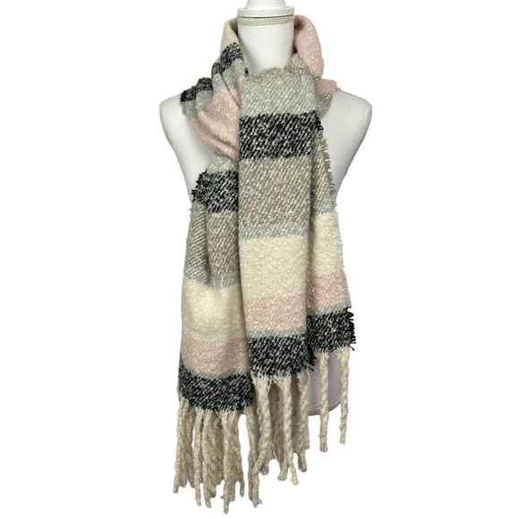 Old Navy/American Eagle/Maurices Women’s Winter Neck Scarves Lot/3 Multi Colors - Picture 11 of 16